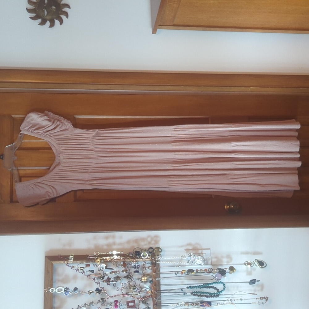 Easel dress
